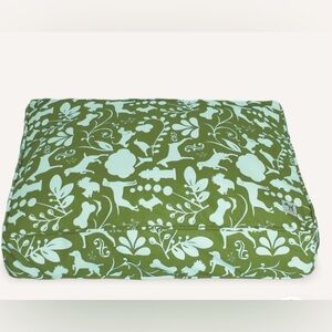 Molly Mutt Amarillo by morning Organic dog bed cover, 36x27x5, for 30-70 lbs dog